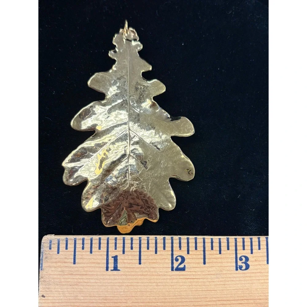 Vintage Gold Tone Large Oak Leaf Pendant Textured Nature Statement Jewelry